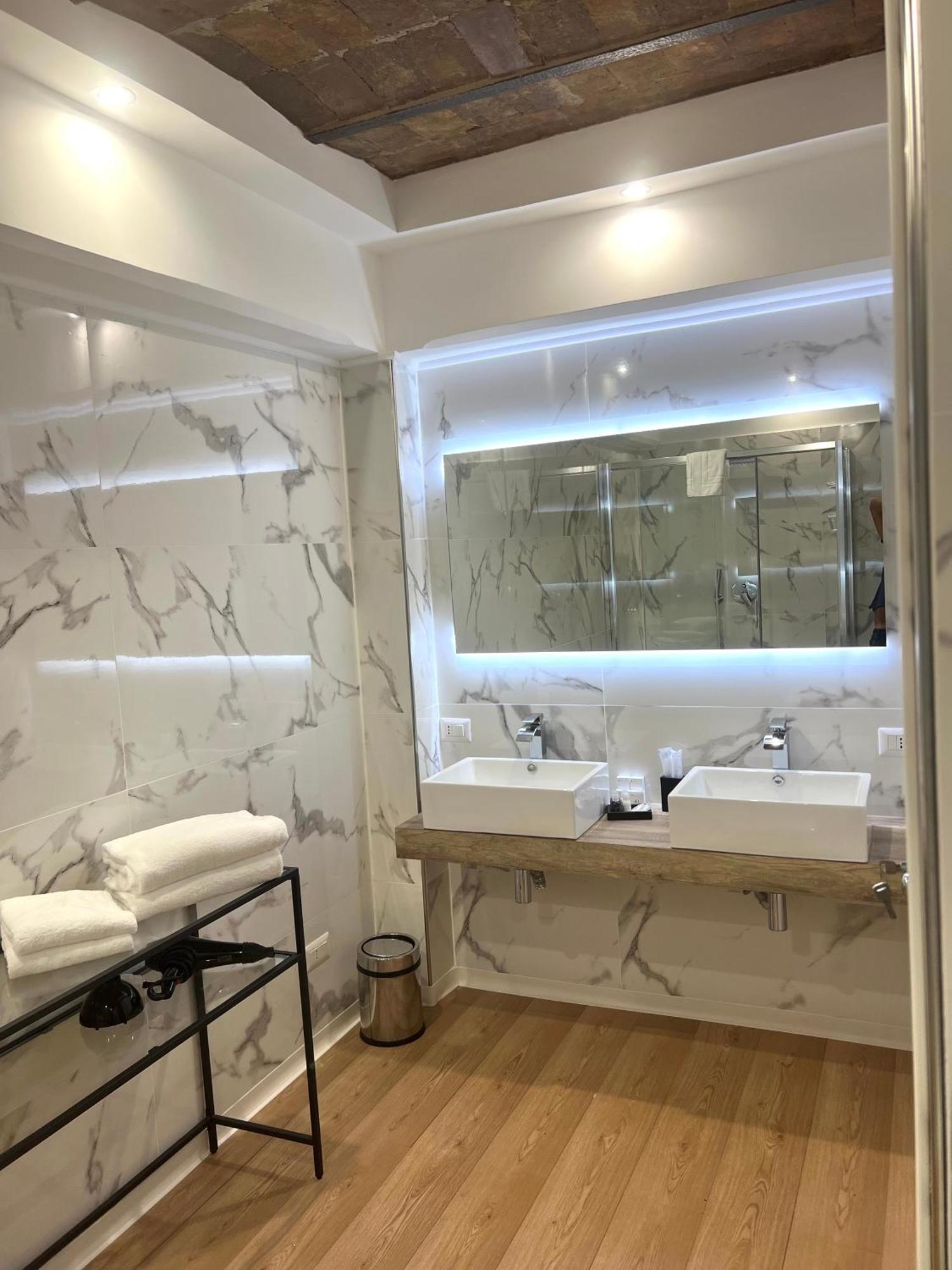 Miluar Luxury B&B - Vanvitelli Napoli Dış mekan fotoğraf