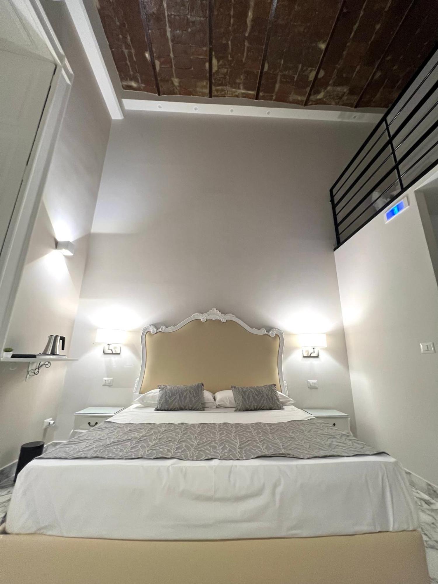 Miluar Luxury B&B - Vanvitelli Napoli Dış mekan fotoğraf