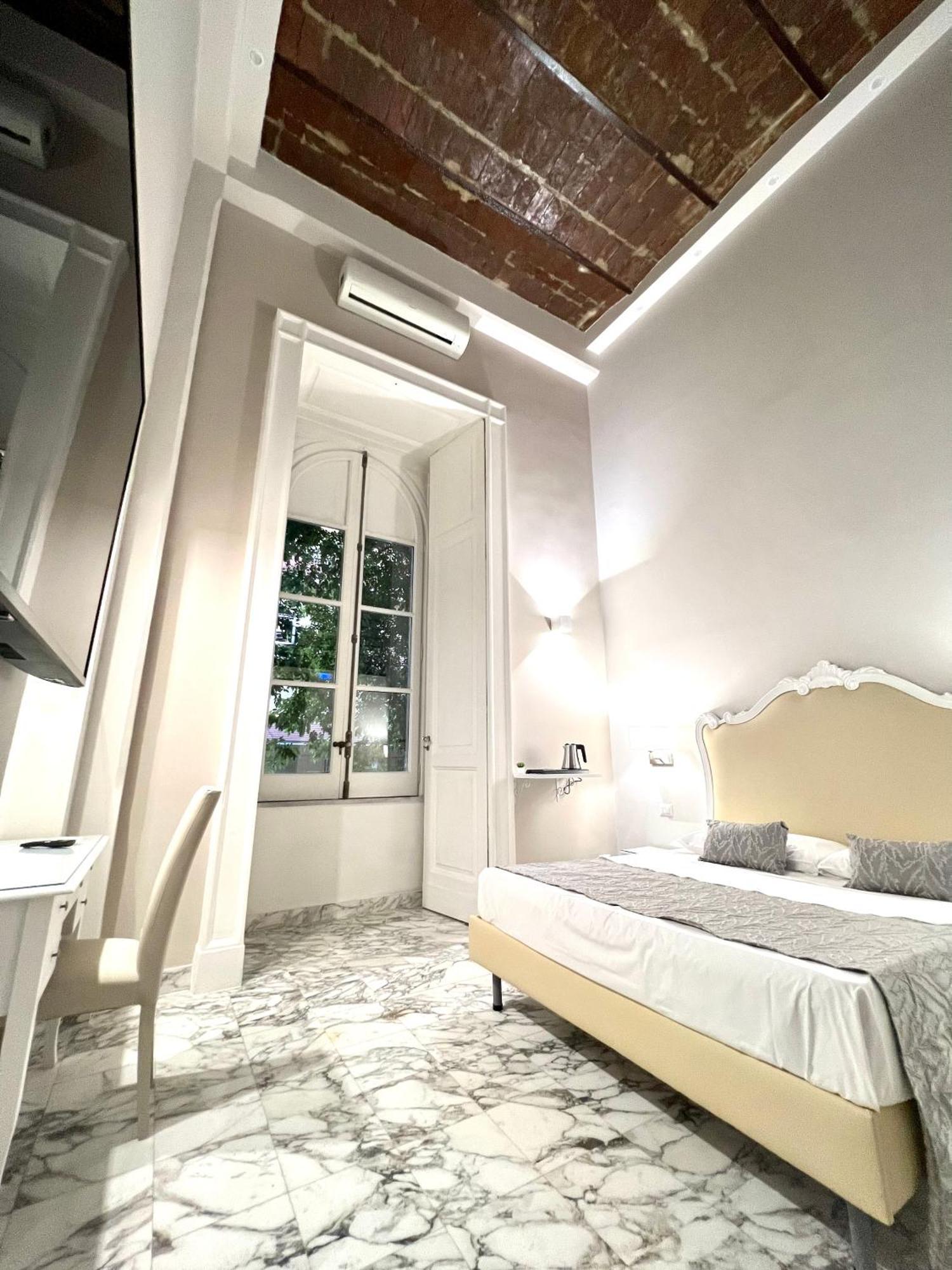 Miluar Luxury B&B - Vanvitelli Napoli Dış mekan fotoğraf